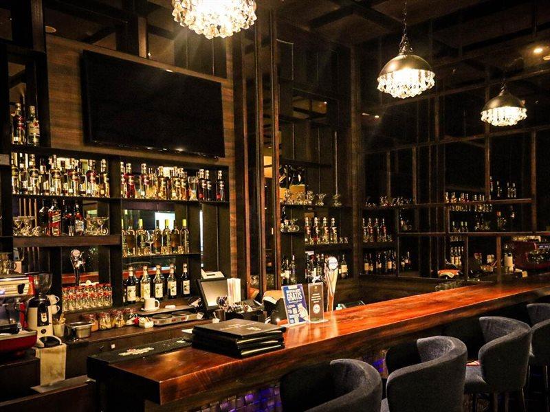雅加达科芒索蒂斯酒店 外观 照片